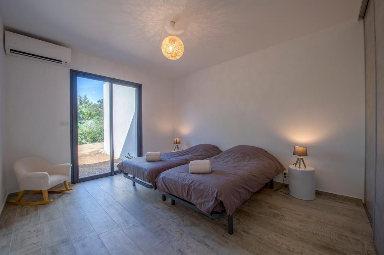 Villa Calme Luxueuse Et Proche Plage Saint-Cyprien Lecci Exterior photo